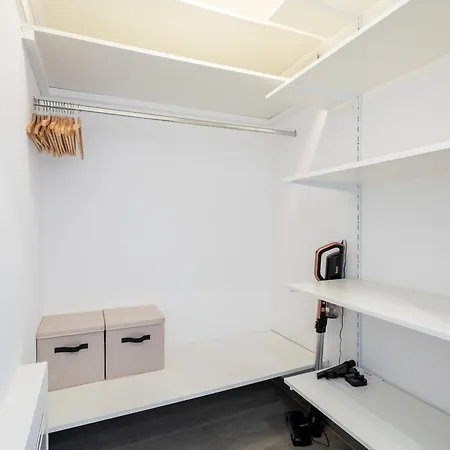 Apartament Walzer Kg *